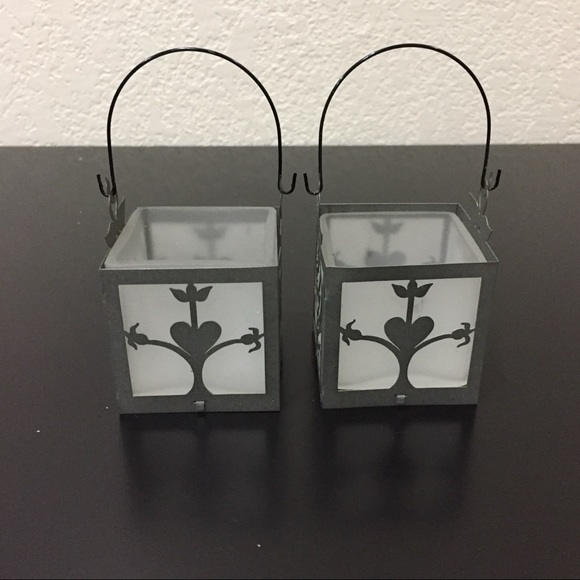 2 Metal and Glass Tealight Candleholder - Picture 3 of 5
